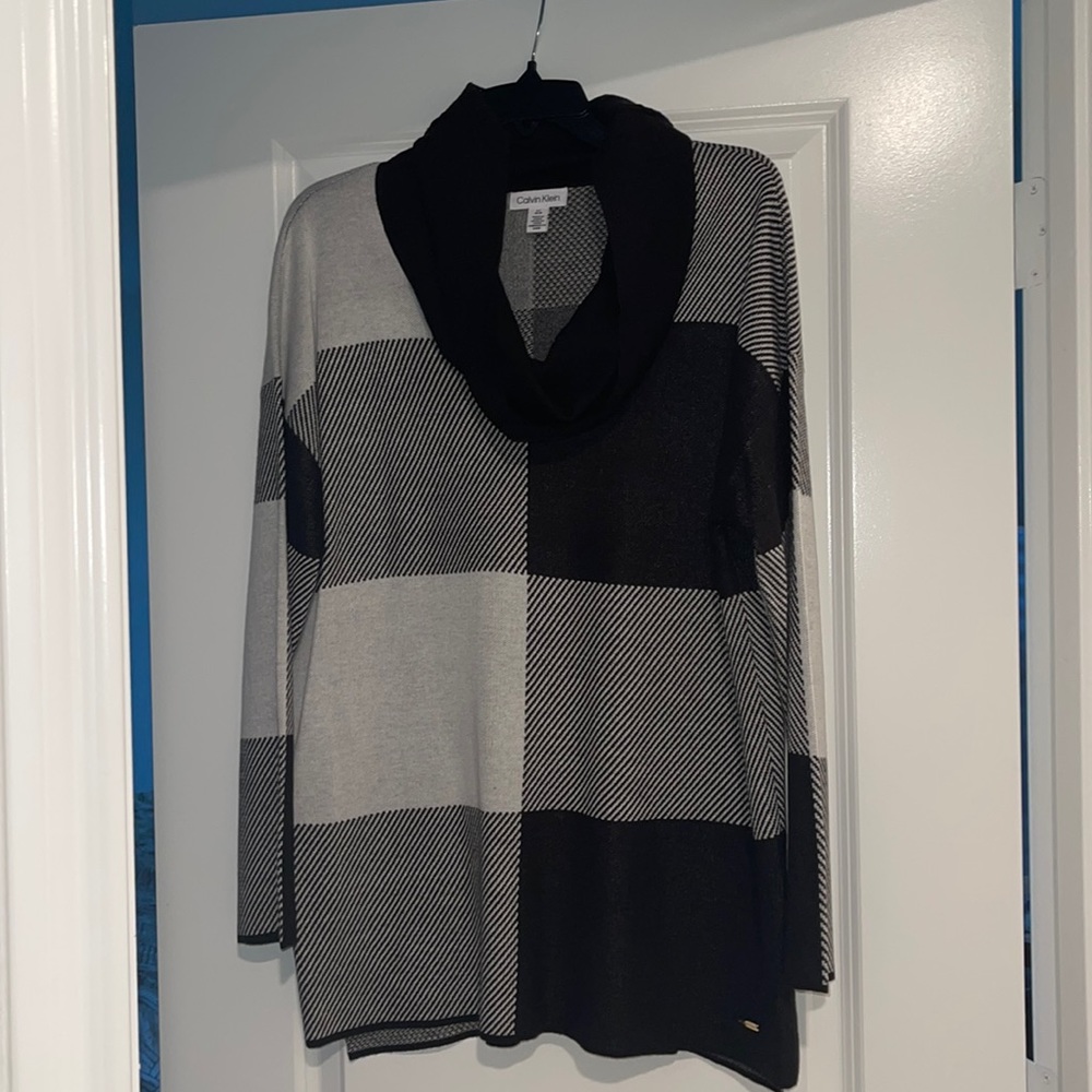 Calvin Klein Sweater